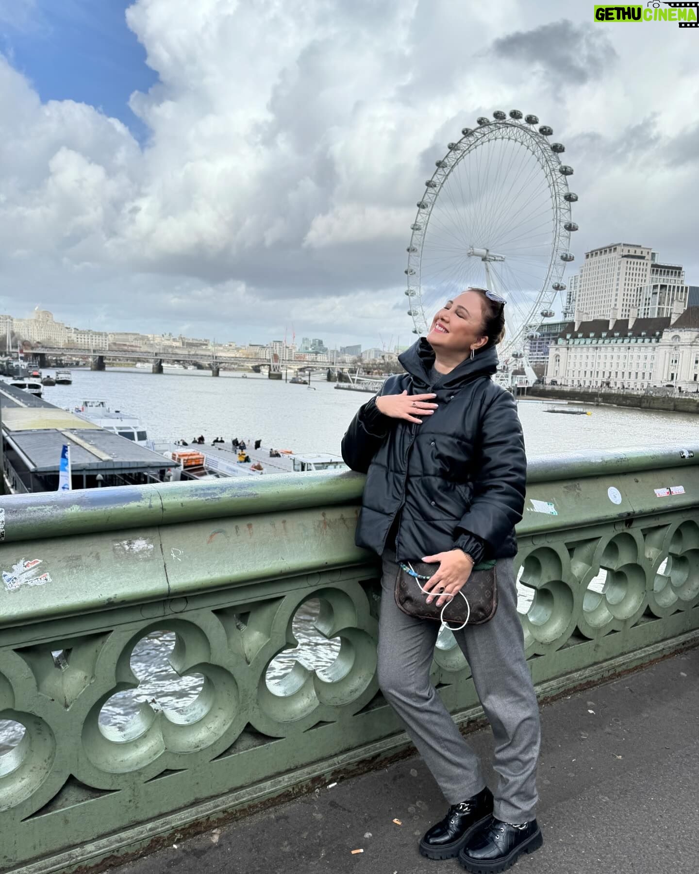 Gülden Avşaroğlu - 469 Likes - 🧿