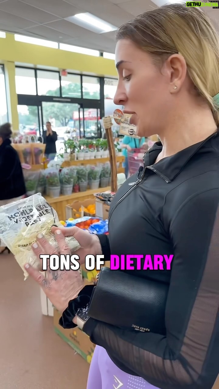 Gabbi Tuft Instagram - @traderjoes has so many wins for healthy foods and healthy snacks! - These are all excellent options for your daily lunches. You can meal prep with these options at home or grab these items and use the microwave at work. - Follow for Part 2! - 2,000 clients to success in 14 years. - Details in my profile for my 1-on-1 online personal fitness and nutrition coaching with me and my team OR - Go to coachgabbi.com - Muah! ππ₯° - Gabbi - LSN, CPT - Not a paid partnership. - #healthy #healthyfood #nutrition