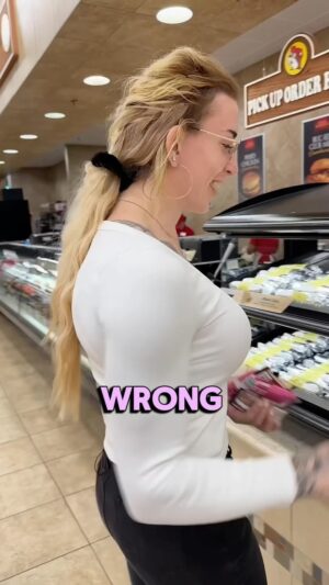 Gabbi Tuft Instagram - Healthy food at @bucees part 3!
-
On the way to Houston we stopped at Buccee’s and searched for healthy food options.
-
Remember, any time we have saturated fats and carbs together, we raise our LDL cholesterol - that’s the bad cholesterol. Also, it doesn’t leave a lot of room for protein in that specific meal, and protein helps to reduce hunger cravings.
-
There’s a LOT more to this BUT I’m giving it to you in small tidbits so you can remember these little things :)
-
Over 2,000 people to success in the last 14 years.
-
Coachgabbi.com or details in my profile for my 1-on-1 online fitness and nutrition coaching with me and my team.
-
Muah 😘
-
Gabbi💕
-
Not a paid partnership. 
-
#healthysnacks #healthyfood #nutrition