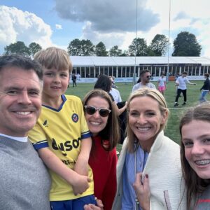 Gabby Logan Instagram - Sporty week. 💪🏼🧡