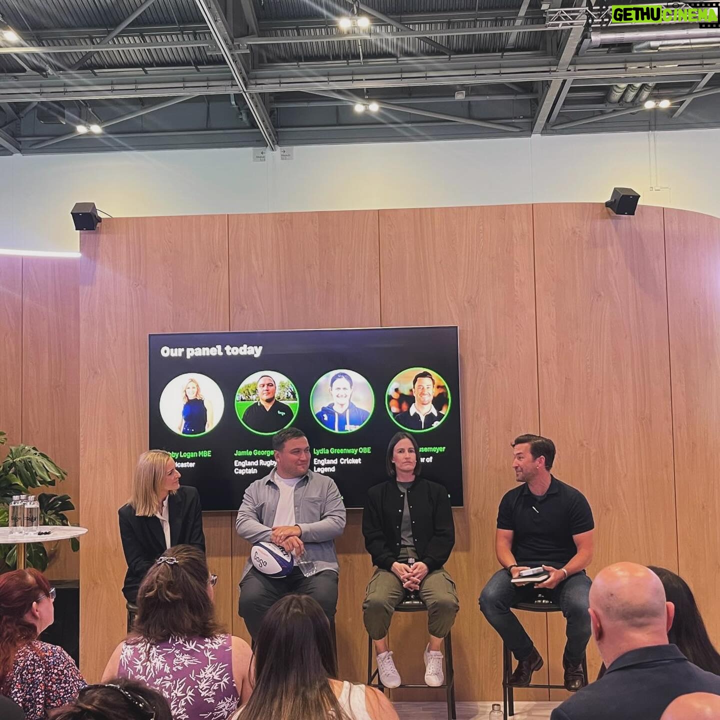 Gabby Logan Instagram - A brilliant few hours at Accountex with @sageofficial where I hosted their Sport Partnerships Panel event with insightful discussion on AI within sport! Thank you to @jamiegeorge2 @sportabletech and Lydia Greenway for joining me! #SageInsights #Accountex2024