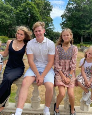 Gabby Logan Instagram - Happy 50th Birthday to my gorgeous little sister @louiseyorath1 a beautiful person inside and out. You are half the world away and we miss you loads Lulu but know that we are all raising a glass to you and celebrating the jam packed fun life you have led. A wonderful Mum and a supportive partner you give your all to everything you do.
And as Irish twins we are now the same age for a week. 😘