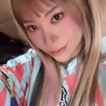 Gabee Instagram - 심심할땐 앞머리를 붙여봐❣️