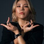Gabee Instagram - #AD | 누군가 저에게 행복이 무엇이냐고 물어본다면 저는 저만의 개성을 나타낼 수 있는 것, 내 생각을 춤과 영상으로 표현하는 것 그리고 일과 후 찾아오는 침대 위 휴식시간이에요🫧 아! 맛있는것을 먹을때도요✨ 저에게 행복은 제 직업이고 휴식인것 같아요. 여러분들의 행복은 무엇인가요? AD | If anyone asks me: “What is happiness to me?” this is my answer. I love when I can showcase my own personality through dancing, express what i feel in dancing and video and at the same time, I love recharging myself after work. Oh and i feel happy when i eat some gooood food🫧 For me, happiness is my work and rest. And of course, I feel so happy when I get to talk to you guys and share happiness with everyone! What is happiness to you? @chopard #InternationalDayOfHappiness #HappywithChopard #WhatMakesMeHappy