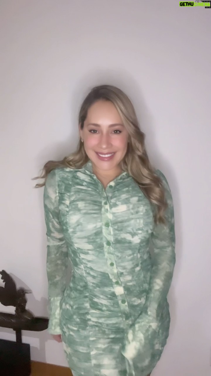 Gabriela Carrillo Instagram - Porque una mujer siempre busca la comodidad y sobre todo la calidad en todo lo que usa! . . . @shopcider @shopcider_mx Del 20% hasta el 70%
