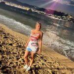 Gabriela Carrillo Instagram - #tbt aviéntame al mar!!! Me urge!!! 🧜🏼‍♀️