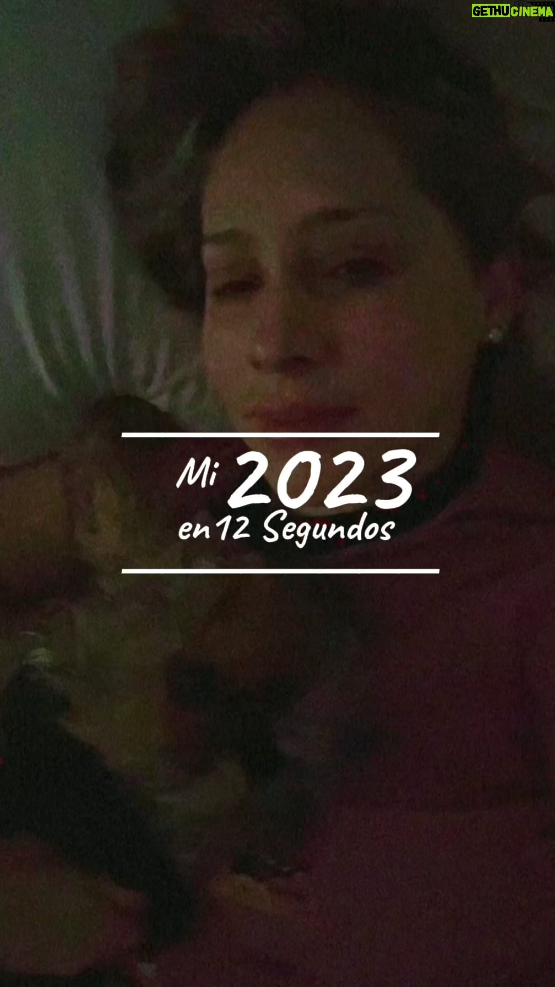 Gabriela Carrillo Instagram - Gracias 2023 y Bienvenido 2024!