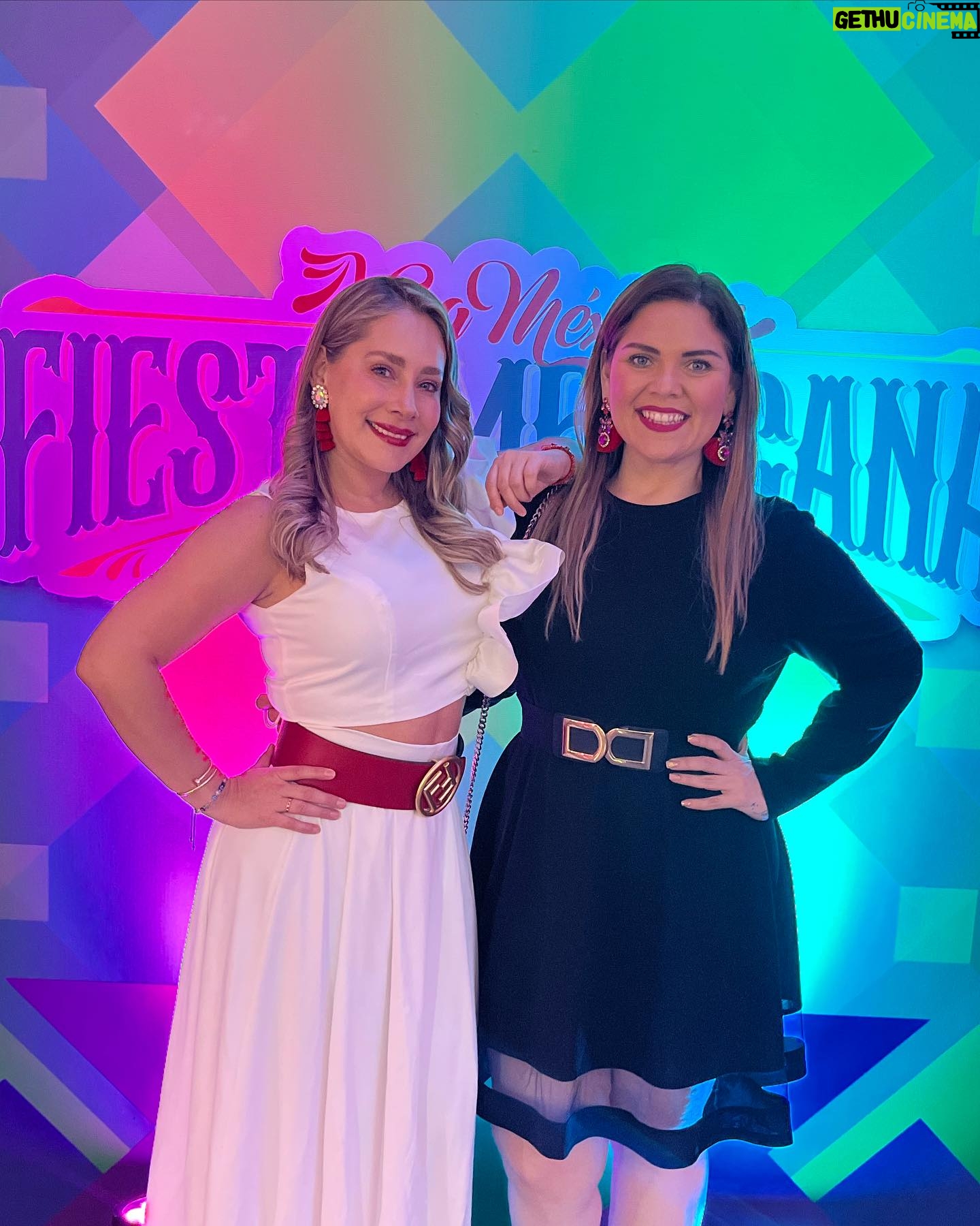 Gabriela Carrillo Instagram - Y que viva Mexico señores!!! Siempre feliz y agradecida de haber nacido en un país tan hermoso! Me siento orgullosa de ser mexicana!! #fiestamexicana . . . @suheyriveroll2 @alexpereaof @diegokleinfranco @televisa