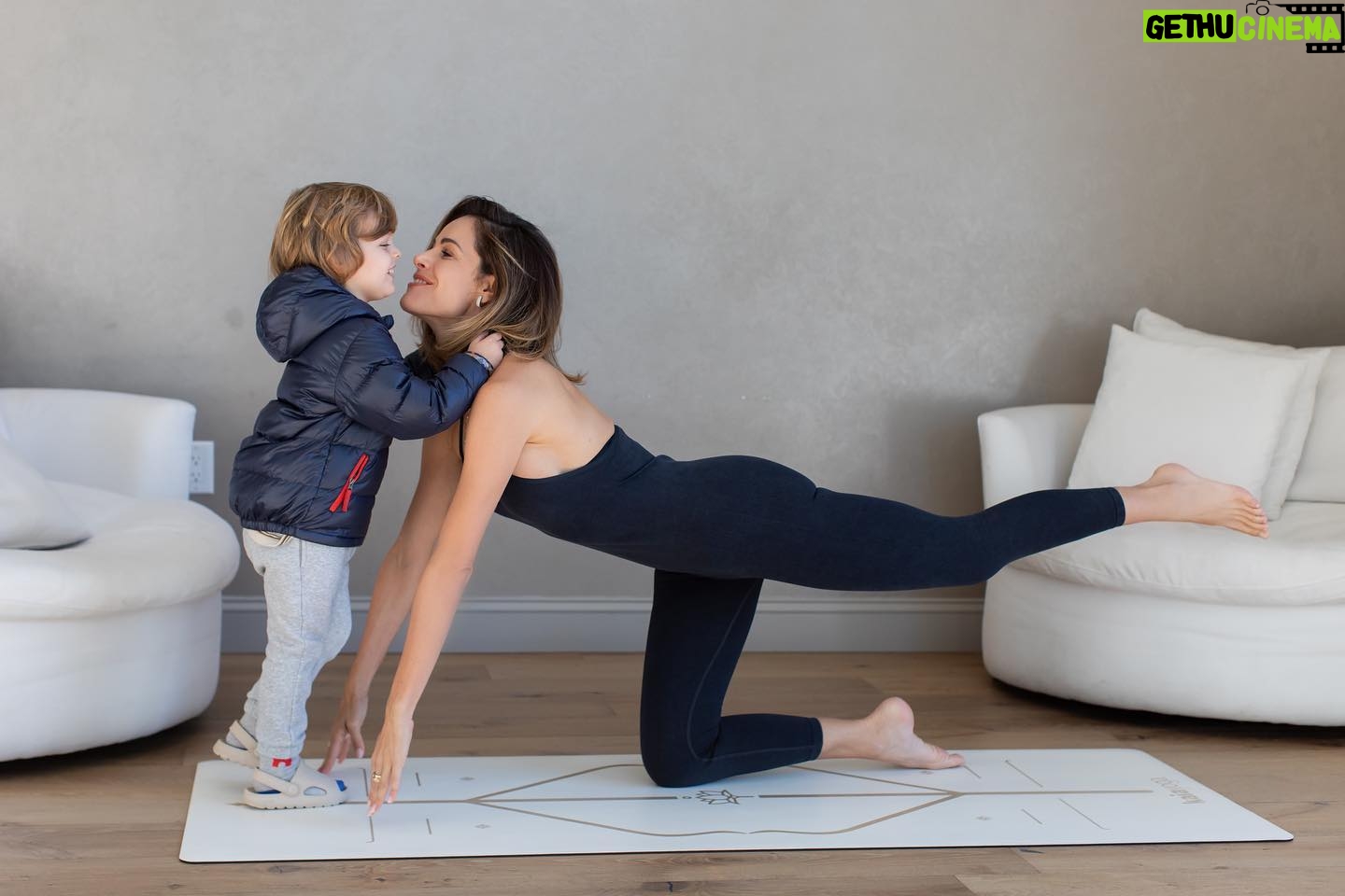 Gabriela Dias Instagram - My face 😃 love my little meditation and yoga 🧘🏻♀️ partner so much. On my way to another 15 hours of yoga teaching training! • Meu Amor e companheiro de yoga. 🤍