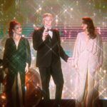 Gabriella Di Grecco Instagram - THE CHRISTMAS SHOW Não tem melhor recordação pra esse #tbt que a linda temporada que fizemos em Porto Alegre! Aqui vão alguns highlights do retorno da Senhora aos palcos acompanhada do melhor elenco e equipe possíveis! Obrigada pela confiança @thechristmasshowbrasil @miguelfalabellareal @fernanda_chamma @prototipofilme E obrigada a todos do elenco e equipe! Tô doida pra iluminar o Natal com vocês em muitas outras cidades do Brasil e do mundo! ❤️ Menção honrosa pro item 3 desse carrossel. Sempre me arrepio com esse dueto LINDO com a @brunaguerin obrigada por esse mashup @jorgedegodoy_ ❤️