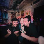 Gabriella Di Grecco Instagram - Quantos Gabs tem nessa foto? Kkkkkk Dia desses, prestigiando a estreia do ep do @rhenerfreitas 🤟🎶 E tá FODA! Arrasaram demais amigos @otzisounds 👏