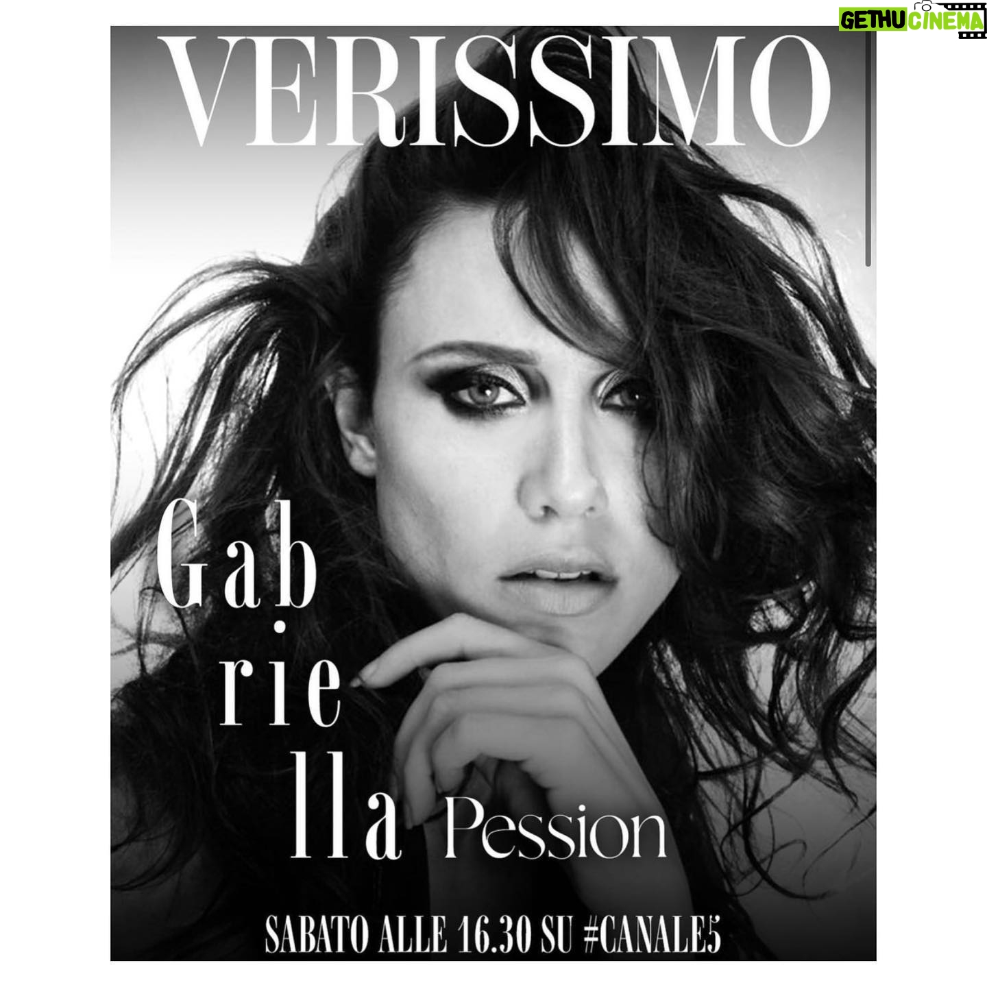 Gabriella Pession Instagram - Ci vediamo a VERISSIMO Sabato alle 16.30 su @canale5.mediaset.fp ! Vi aspetto 🔥 @silviatoffanin.official #verissimo #canale5 #interview #intervista Pic by #douglaskirkland Press @petta.vincenza @dm.promopressagency