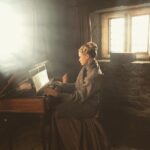 Gabriella Wilde Instagram – A little Monday spinet playing .. 📷 by @beatieedney 
#poldark #carolinepenvenen #bbc #season5