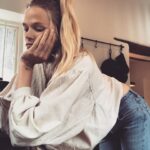 Gabriella Wilde Instagram - Breakfast, lunch and dinner.. repeat.