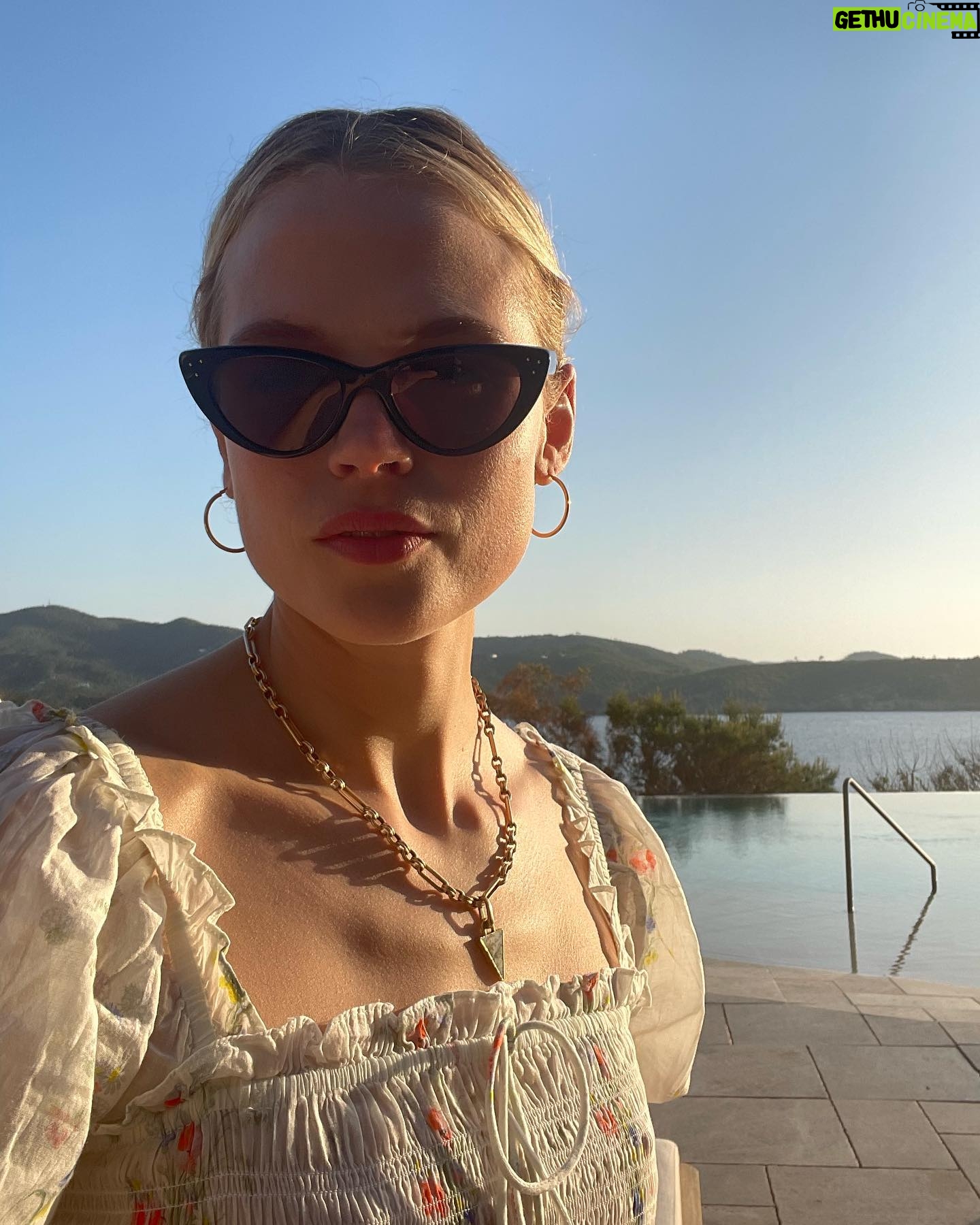 Gabriella Wilde Instagram - Thank you for having me @sixsenses.ibiza @thebeachcavesibiza . One of the most beautiful hotels I’ve ever been too. Feeling amazing after my stay and a few days by with this view 🙏💕✨ @purplepr #sixsenses #ibiza #thebeachcavesibiza