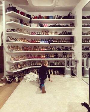 Gabriella Wilde Instagram - #fittings with my boy 💙💗 thank you @rcmstudio @rebeccacorbinmurray  For the dresses. He loved them!! 💗💙 #fittings #bafta #vogue #workingmum #boys