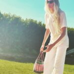 Gabriella Wilde Instagram - Sssummmmerrr