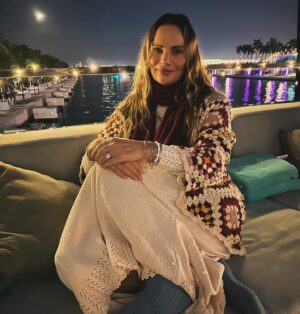 Gabrielle Anwar Instagram - It’s a cozy New Year’s Eve on the water. Blessings all for ‘24 #granny #GG @shareefmalnik @lorenridinger