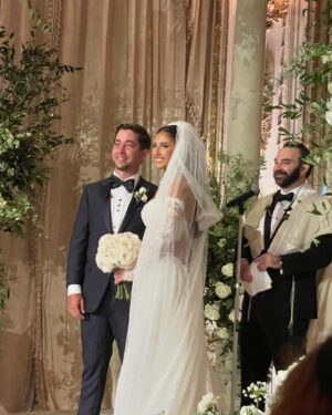 Gabrielle Anwar Instagram - Wedding of the Century! @alexamalnik @lord_malnik @llo@paisleyverea @shareefmalnik @kinlam6 @dawngoodmanla @jaegoodman @daisygoodman @sonrisarum Missing @willowxylia @xtiangabbard and #BabyAnwarGabbard
