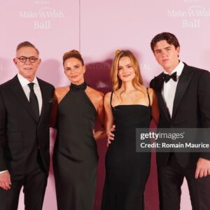 Gabrielle Anwar Instagram - What a night!! Raising as many wishes as possible in one evening jam packed with the very best entertainment. @theofficialsting @youngmusiciansunite @makeawishsfla @shareefmalnik @paisleyverea @neilschiff_