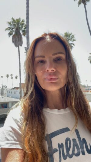 Gabrielle Anwar Instagram - A personal video for you! On Cameo! How fabulous! You write- I say!!