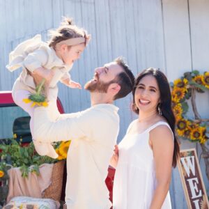 Gabrielle Ruiz Instagram - Happy Thanksgiving 🌻! Love, The Pisanchyn’s ♥️ 
Photography from the one and only @valeriesviewsphoto