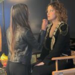 Gaby Moreno Instagram - Full circle moment! I was a student at @mihollywood back in the early 2000s and walking down Hollywood Blvd someone came up to me and asked me if I wanted to be a part of a “brand new late night show” premiering that day! Of course I said yes and was ushered right into the theater where I sat in the 2nd row as part of the very first @jimmykimmellive show! (The guests were George Clooney, Snoop Dog and Coldplay!)…. Cut to…2 decades later (😱) and now I got to be the musical guest on this show!! 🙃🙃🙃 Craziest moments of my life. So thankful for having so many people join me on this amazing ride!! ❤️ 1. The man himself and I 2. @iamguillermo 🤩 3. Being silly backstage 4. My incredible MUA @kristenpulice giving me that glam rock look! 5. Incredulous at hearing Jimmy say my name and hold my album DUSK 😅 6. Sitting in the audience where I sat all those years ago 7. Striking a pose with my wonderful mgmt team @ari.technica @gilgastelum3 (missing @lana.del.mack from @cosmicaartists and @danielleque from @nootheragency who are some real MVPs!) ❤️ full !