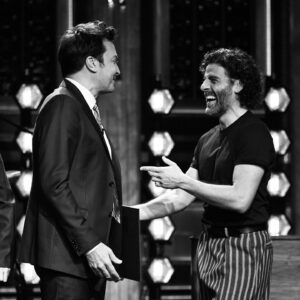 Gaby Moreno Instagram - 📸 BTS of @gaby_moreno ft. Oscar Isaac’s performance of “Luna de Xelajú”! #FallonTonight 📷 @toddowyoung