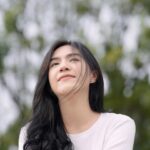 Gaby Warouw Instagram - Hai, namaku Nayla. Sudah pada nonton Film Pendek Nayla di youtube YesHEis belum? 🤗 📷: @chriskatili
