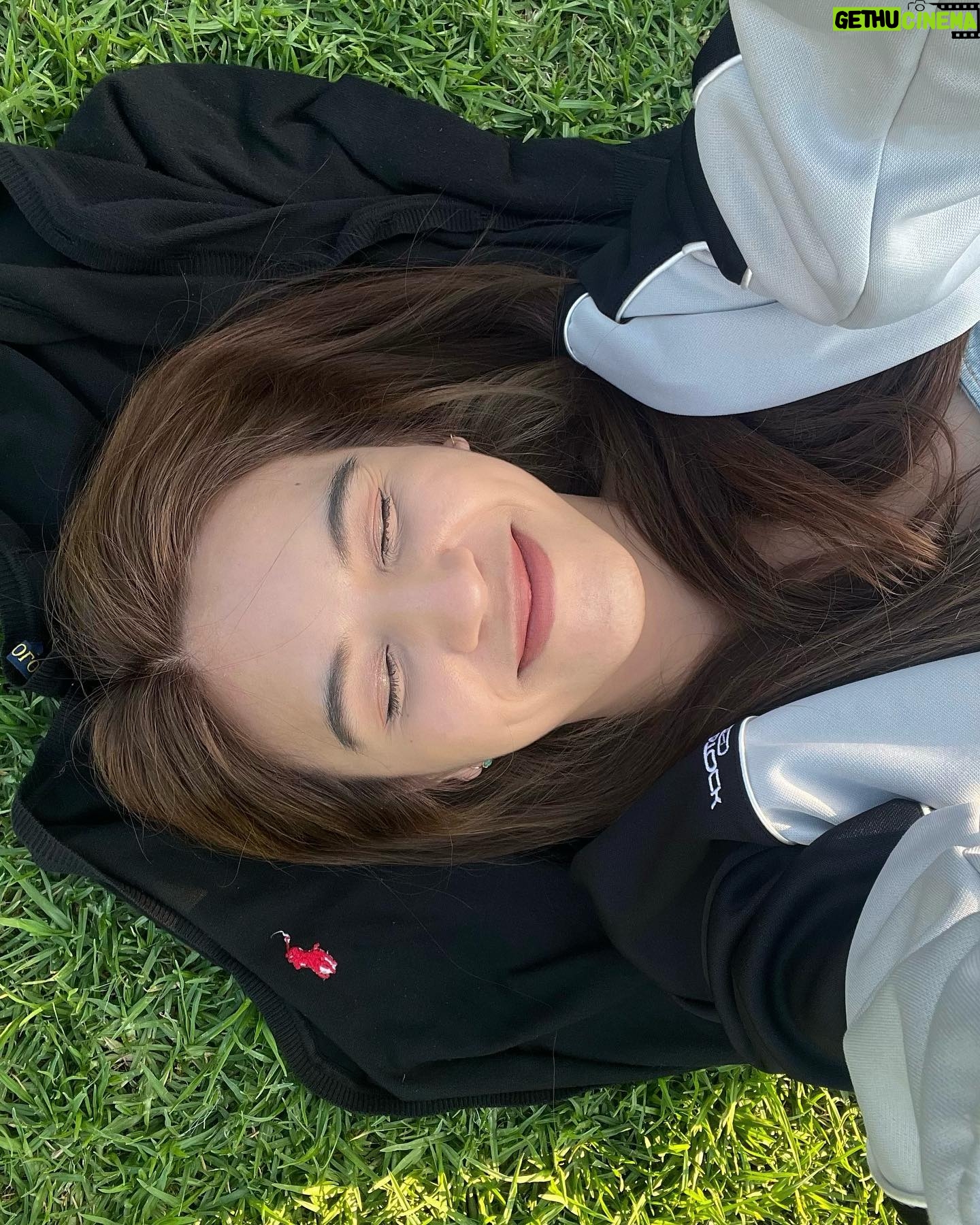 Gaby Warouw Instagram - Moments in parks are my favorite ones