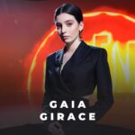 Gaia Girace Instagram - “Le donne senza paura spaventano gli uomini, e spaventano ancora di più gli uomini della ‘ndrangheta.” Il monologo in studio di @gaiaalwaysonfire. Proprio di questo argomento tratterà la sua nuova serie in onda prossimamente #LeIene