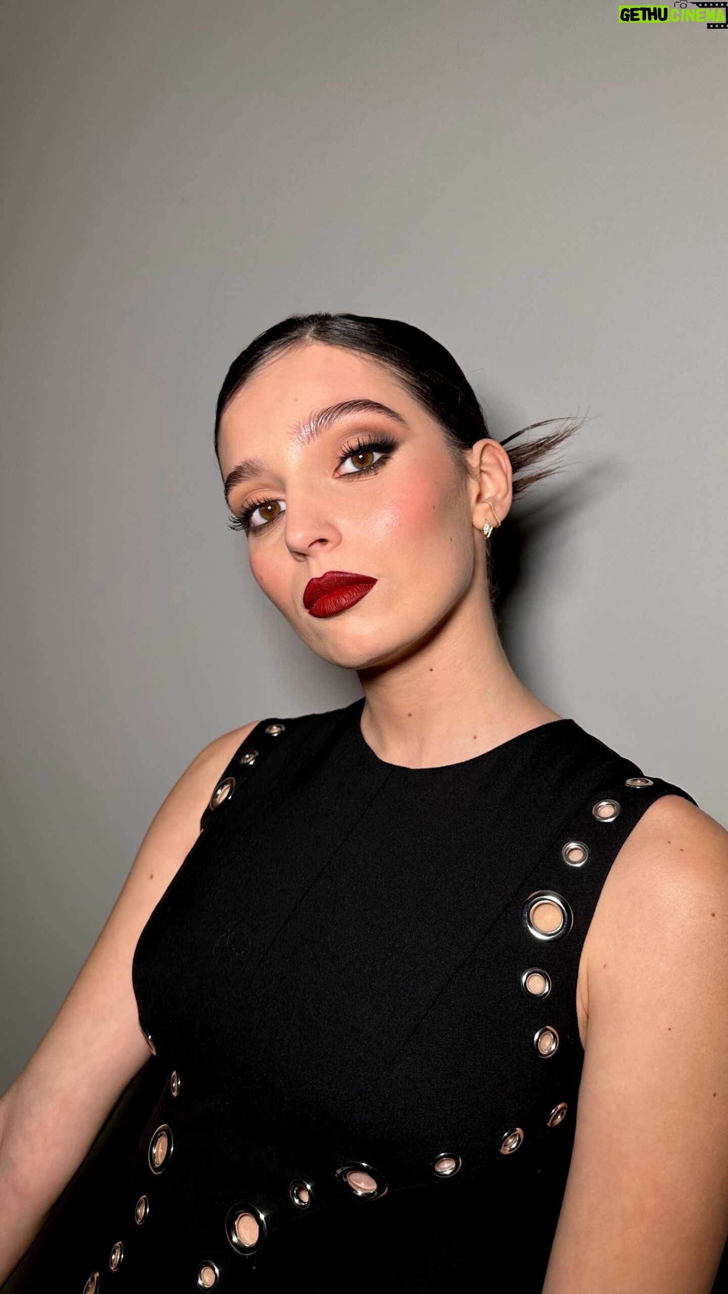 Gaia Girace Instagram - Matte Revolution on @gaiagirace 🖤📌 Product used: Primer @espressoh_ Cc Cream @erborian Concealer @lancomeofficial Contour @charlottetilbury Blush @patrickta Eyes by @nablacosmetics Mascara @hudabeauty Lips combo @sephoracollection & @makeupforever