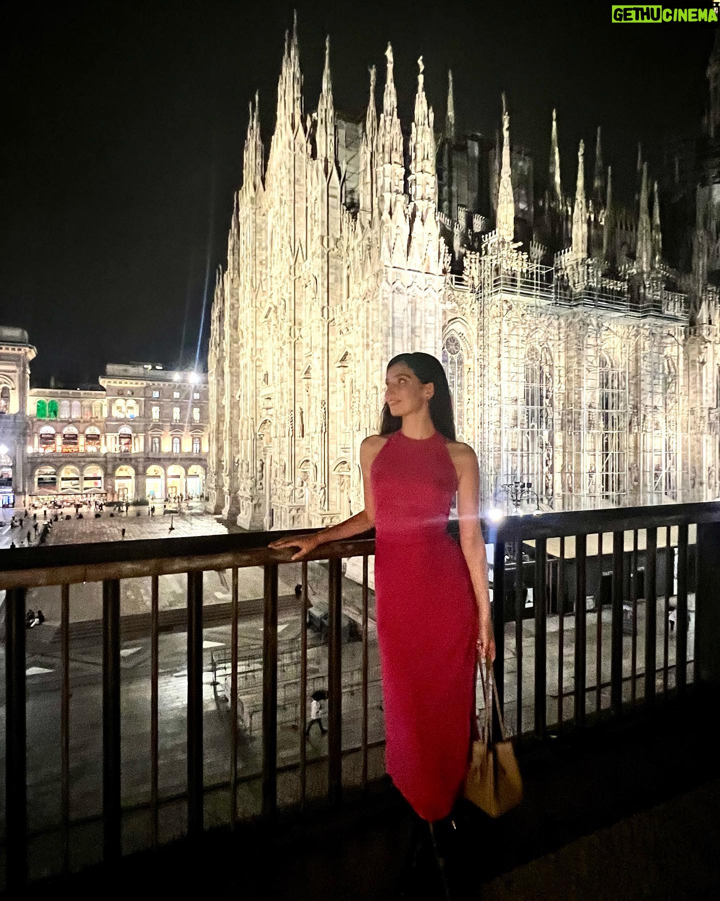 Gaia Girace Instagram - Thank you @fendi for the beautiful show🧡 #fendi #fendiss24