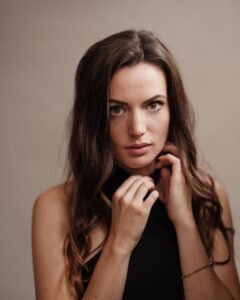 Actress Gaite Jansen HD Instagram Photos and Wallpapers November 2023