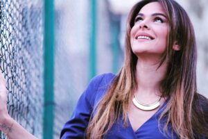 Gamze Topuz Instagram - Bu akşam saat 20.00 da star tv de Hayat Bazen Tatlıdır final bölümüyle veda ediyoruz. 
Bütün ekip arkadaşlarımın ellerine sağlık. Çok güzel iş çıkarttık. Bizi destekleyen izleyicimiz iyi ki varsınız.
Her veda hüzünlendirir beni. Sanki çok sevdiğim bir arkadaşıma veda etmek gibi. Hoşçakal Birtanem ❤️