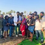 Gangavva Instagram – Daawath video with #pereshan movie team @ranadaggubati 
….kallivalli lo video uploaded don’t miss it

Camera 🎥: @thirumal_myvillageshow , @skyphotographyi 
Edit : @myvillageshow_anil 

.
@ranadaggubati @gangavva @myvillageshow_anil @chandhoooo @livpavani @thiruveer @rupakronaldson @yashwanth.nag @akkalacm @thespiritmedia @anjivalguman @bunny_abiran 
@s_presooo

.
.
#rana #gangavva #myvillageshow #anilgeela #ranadaggubati #foodvideo #dawath #village #promotions #movie #villaagenature #moviepromotions
