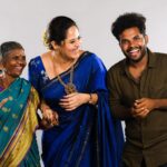 Gangavva Instagram - Ippati Nundi Tv adds lo mem chesina add kuda okati vastundi 🙈 . Thank you @yamuna_kishore sir for this opportunity . @itsme_anasuya Happy to work with you akka ♥️ @chotaknaidu Mimmalni final ga kalisanu sir , Huge fan of you sir 👏 @value_gold_ All the best 👍 . #myvillageshow #gangavva #anilgeela #adshoot #yamunakishore #anasuyabharadwaj #tvad