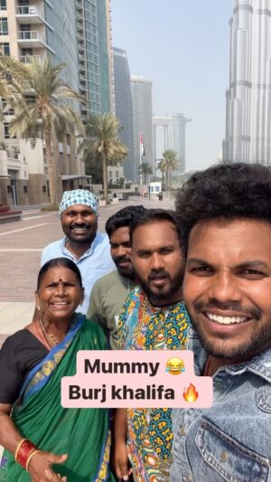 Gangavva Instagram - Mummy vs Dubai ⏸️
.
#dubai #burjkhalifa #gangavva #myvillageshow #dubai🇦🇪 #anilgeela