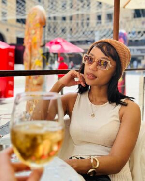 Gaosi Raditholo Instagram - Had a fab time @joburg_film_festival with my fave @atalyachana ✨❣️✨

📸: @planlmediahouse
