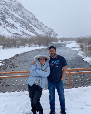 Garima Arora Instagram - They say there is a reason why women live longer than men!  I can see why 🥶 😅 😝 .. missing our yearly sub zero winter getaways ❤️ @rahul_ver1983