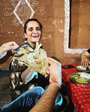 Garima Arora Instagram - Joy lies not just in eating together but also in sharing the kicthen❤️ spending the day cooking with the women of the Prajapat household was a deep dive into their ingredients, cooking techniques, generational recipes and most importantly their robust appetite for life itself. Bajra roti- a meal of kadi, kachri and sangri- sweet childa- bajre ki kheech- poha