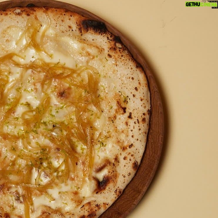 Garima Arora Instagram - Like ππ’π’π― other: Candied Ginger, Sour Cream and Lime zest. A playful ode to the glorious Naan bread.... our naans are topped with fun n naughty toppings. Smash this one with a bottle of Domaine de Montbourgeau, Macvin du Jura. @here_bkk is now open for dinner 5.30 pm onwards. See you HERE