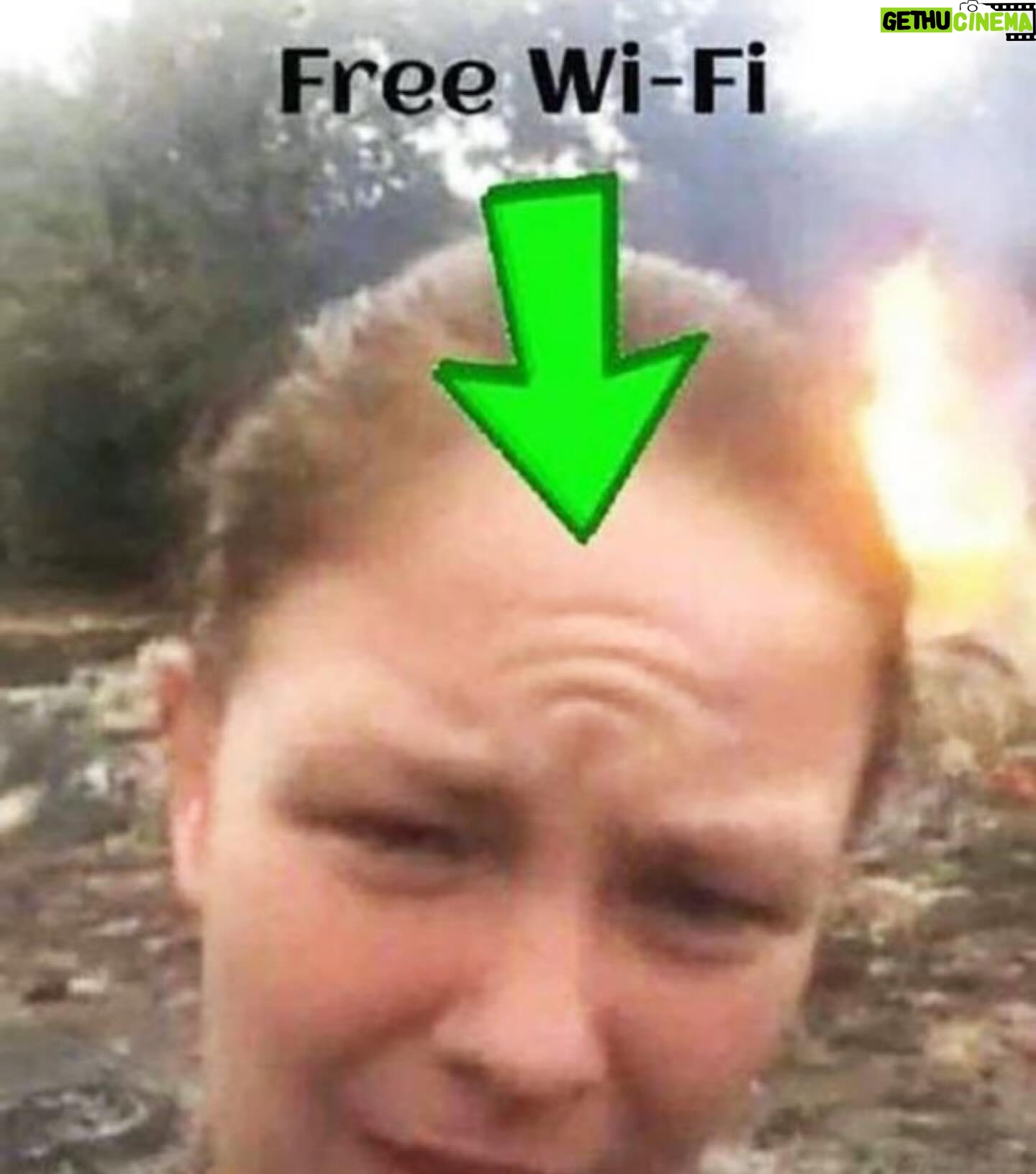 Garima Sharma Instagram - If you don’t have WiFi to like this post …. Swipe right 👉🏻 “connect it’s for free”😛🤭 #photooftheday #insta #keepsmiling #explorepage #instamood