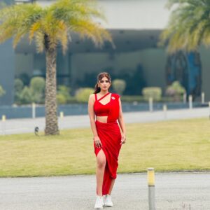 Garima Sharma Instagram - Painting the town red with my vibes. ❤️ #instapost #keepsmiling #explorepage 💫