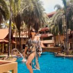 Garima Sharma Instagram – Hot summer🌼🌕 #travel #phuket #thailand #throwback