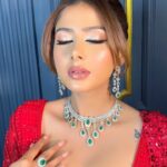 Garima Sharma Instagram – Saundaurya -lll
by @makeupbyjanu_njs 

Look-3 Reception Makeup look

Team
Inframe-  @garimasharma_official 
Style and MUA @makeupbyjanu_njs 
HA @rofyna 
PC @uddibaba and team 
Outfit @rashree_design @rashreethebotiq 
Jewellery @shree_natraj_jewellers 
location @njsthebeautypoint_salon 

#makeupbyjanu🧝🏻‍♀️ #njsthebeautypoint💄 #unisexsalon #bridalmakeupshoot #worldwidemua #internationallycertified  #hmua #fashion #jewellery #photography