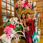 Gauri Kulkarni Instagram - Aeee.. happy birthday ♥️ Thank you for existing ♥️ Baki sagla you know. ♥️