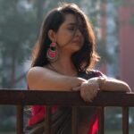 Gauri Kulkarni Instagram - Being in the Grey 🩶 Saree- @bahurupa_ P.C- @ashayrtulalwar Jewellery- @jewe_llery.box Styled by - @rupalibhosle 😘 Nails- @nakhrel _nails