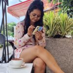 Gauri Kulkarni Instagram - Healthy food khaya karo guys please 🫠😊🩵 P.C.- @ashayrtulalwar