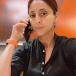 Gautami Kapoor Instagram - Sun rahe ho???? @iamramkapoor ….. #wifegoals #tamatarkisabzi #😂😂